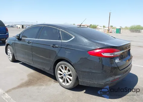 2017 Ford Fusion Se z USA, uszkodzony, nr VIN 3FA6P0HD1HR284639
